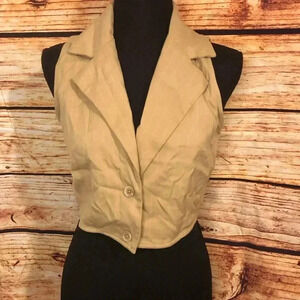 VENUS Tan Crop Sleeveless Top size 6